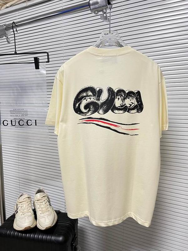 Gucci Men's T-shirts 114